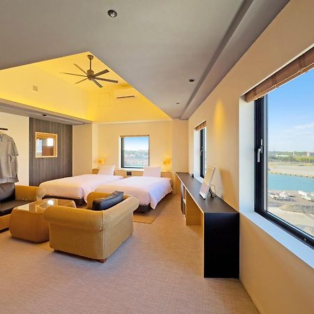 Hotel Androoms Naha Port Esterno foto